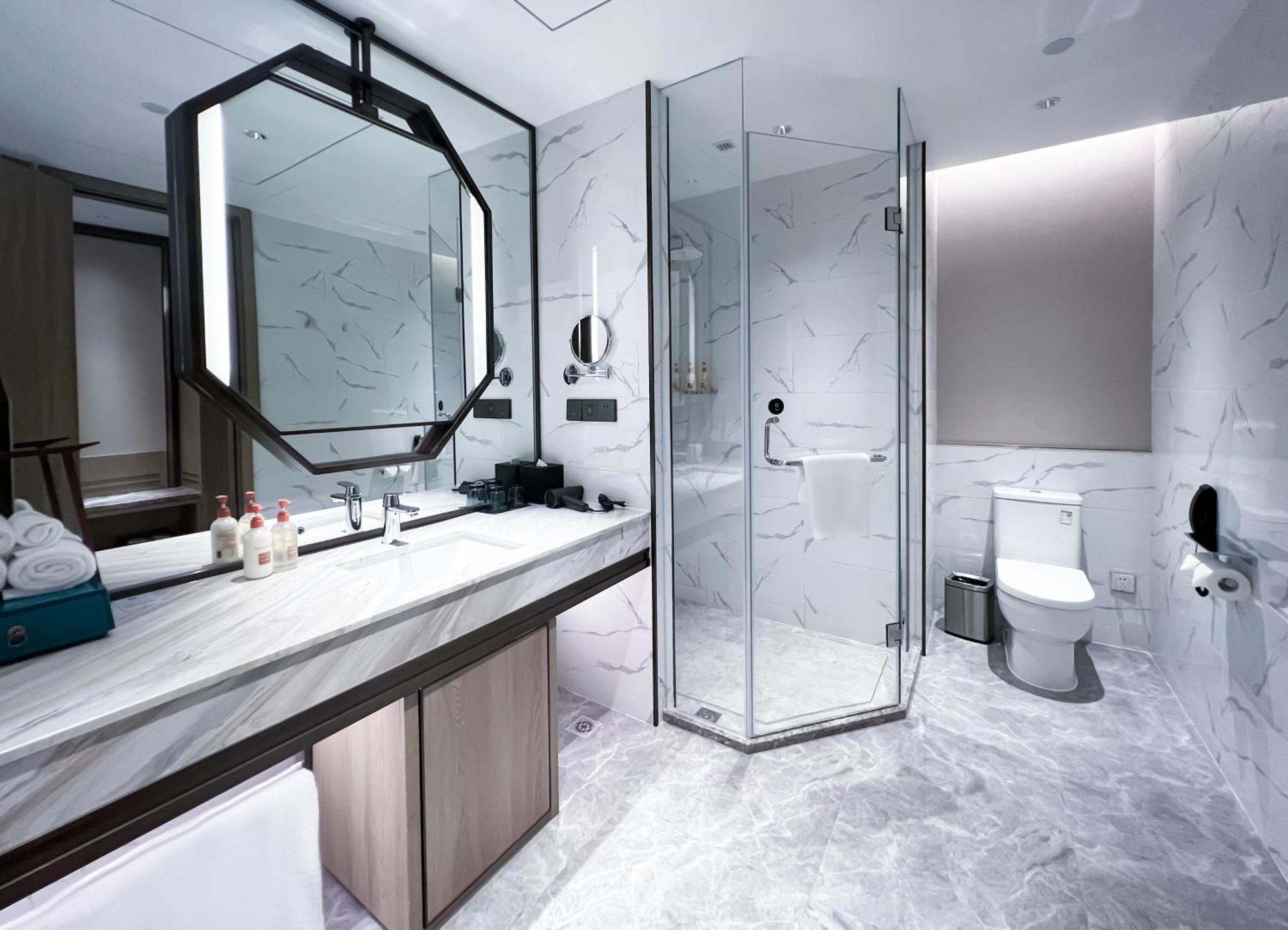 Crowne Plaza Hangzhou Linping By Ihg 외부 사진