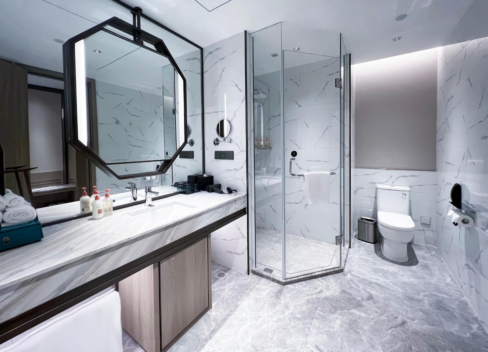 Crowne Plaza Hangzhou Linping By Ihg 외부 사진